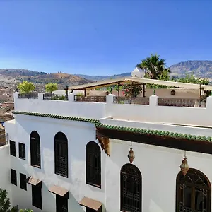 Le Calife Riad